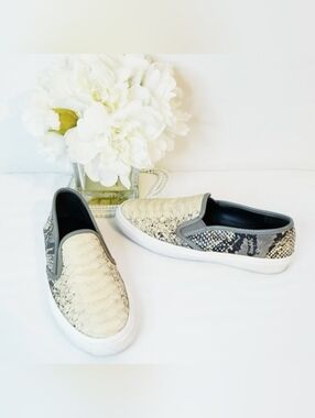 COACH Chrissy Snake-Print Embossed Leather Slip-On Sneakers Rare Design